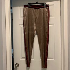 Brand new never worn men jogging pants and sweater.